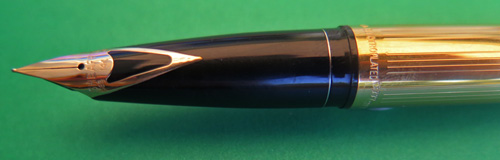 SHEAFFER LIFETIME, GOLD PLATED DESK PEN. FINE IMPERIAL INLAID NIB. CARTRIDG FILLER